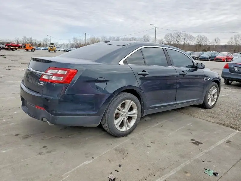 2015 FORD TAURUS SEL  