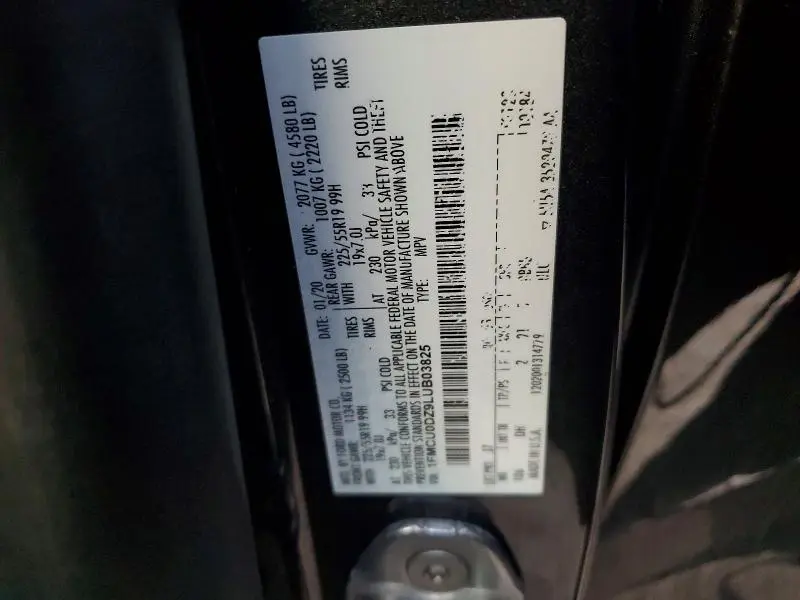 2020 FORD ESCAPE TITANIUM  