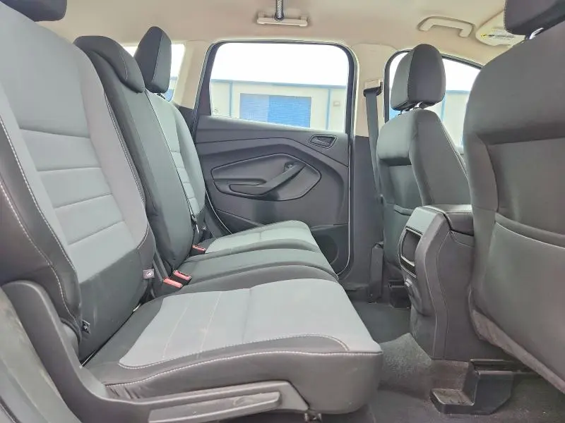 2017 FORD ESCAPE S  