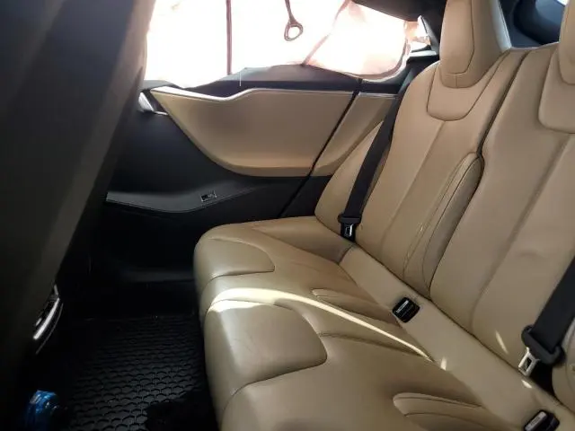 2016 TESLA MODEL S   
