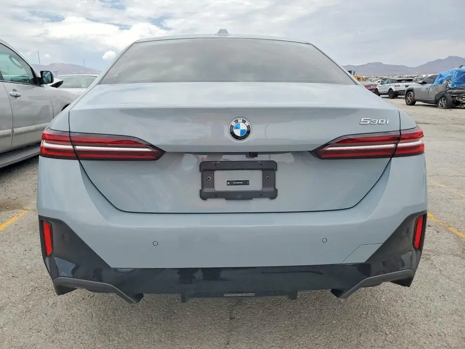 2025 BMW 530 I  