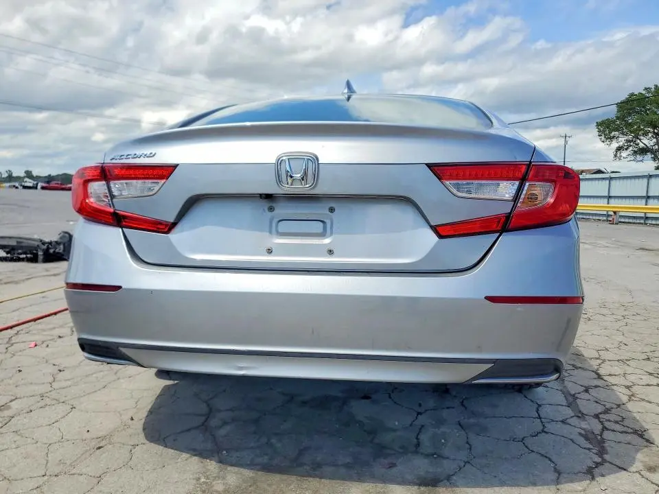 2018 HONDA ACCORD EX  