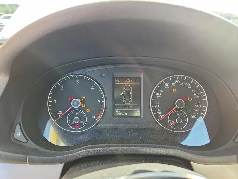 2012 VOLKSWAGEN PASSAT SE  