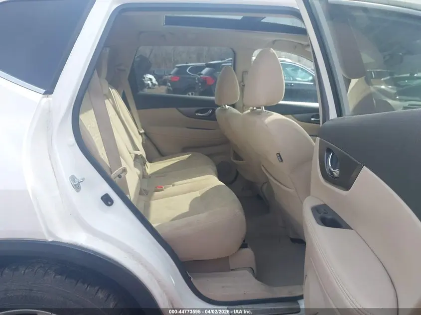 2014 NISSAN ROGUE SV