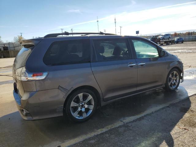 2013 TOYOTA SIENNA SPORT