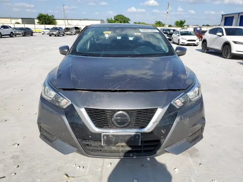 2020 NISSAN VERSA SV  
