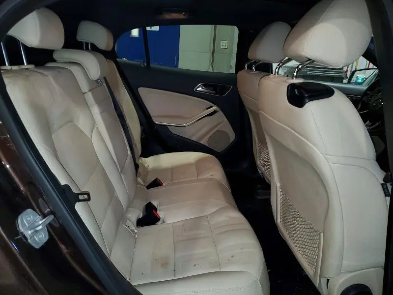 2017 MERCEDES-BENZ GLA 250 4MATIC  