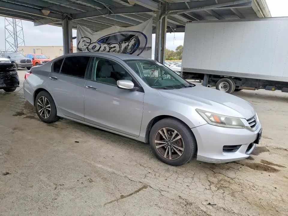 2013 HONDA ACCORD LX  