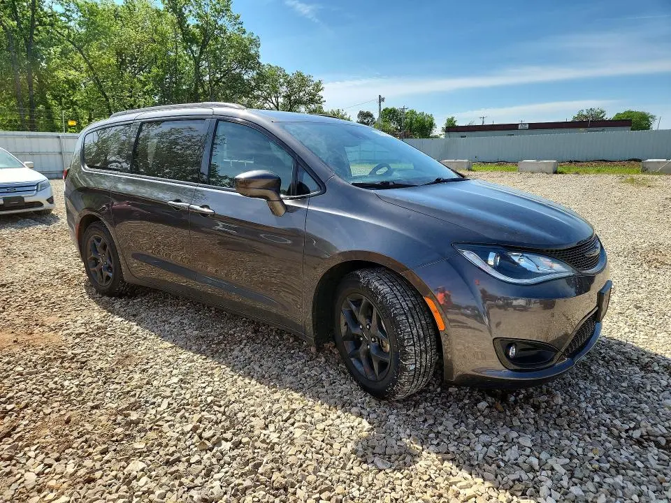 2018 CHRYSLER PACIFICA TOURING L PLUS  