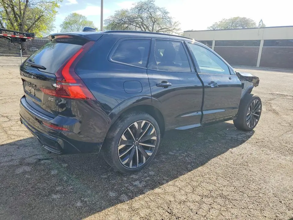 2026 VOLVO XC60 ULTRA  