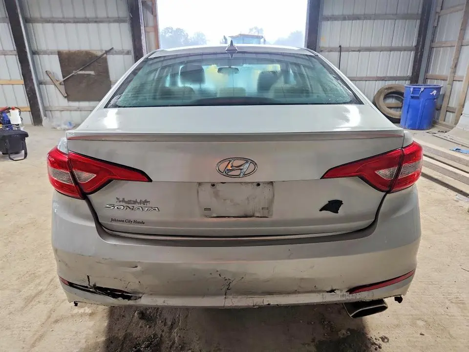 2016 HYUNDAI SONATA SE  