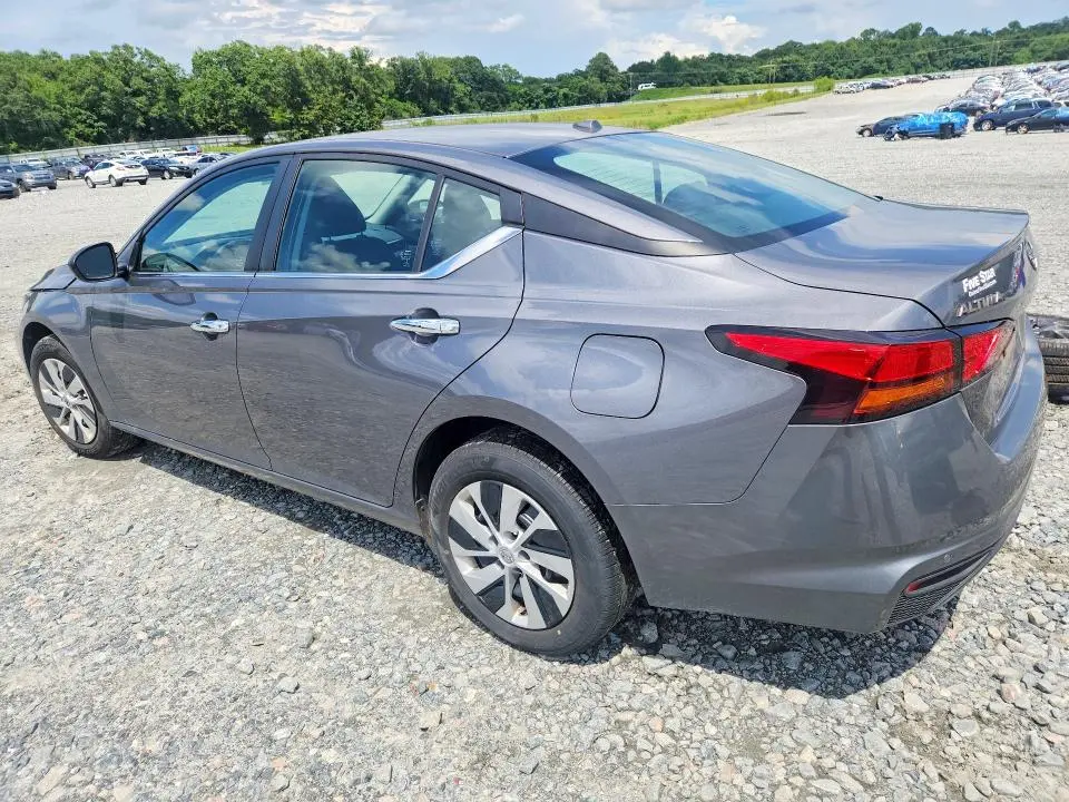 2025 NISSAN ALTIMA S  