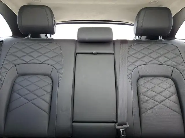 2022 JAGUAR F-PACE S  