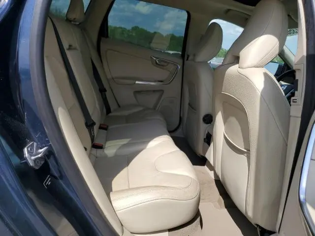 2014 VOLVO XC60 3.2  