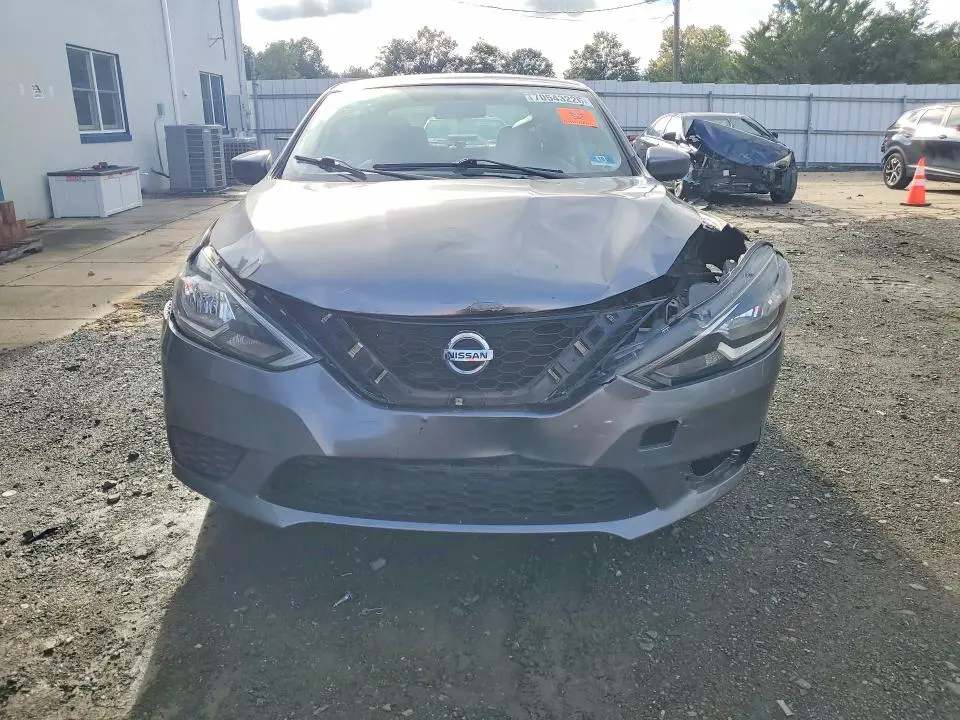 2016 NISSAN SENTRA SV  