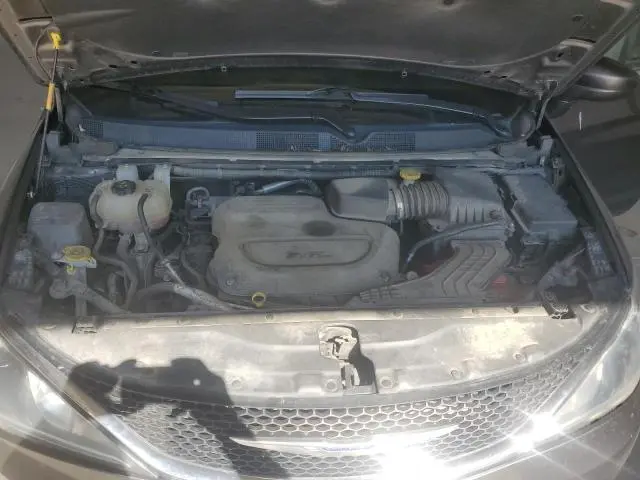 2019 CHRYSLER PACIFICA TOURING PLUS  