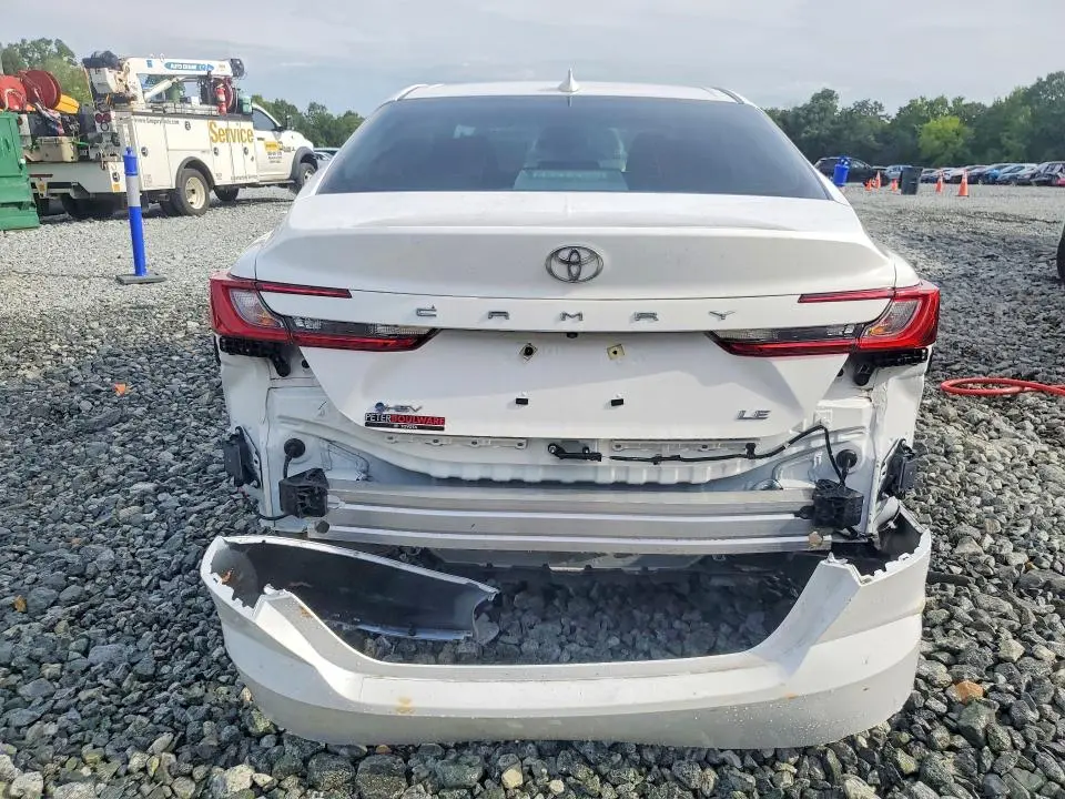 2025 TOYOTA CAMRY LE  