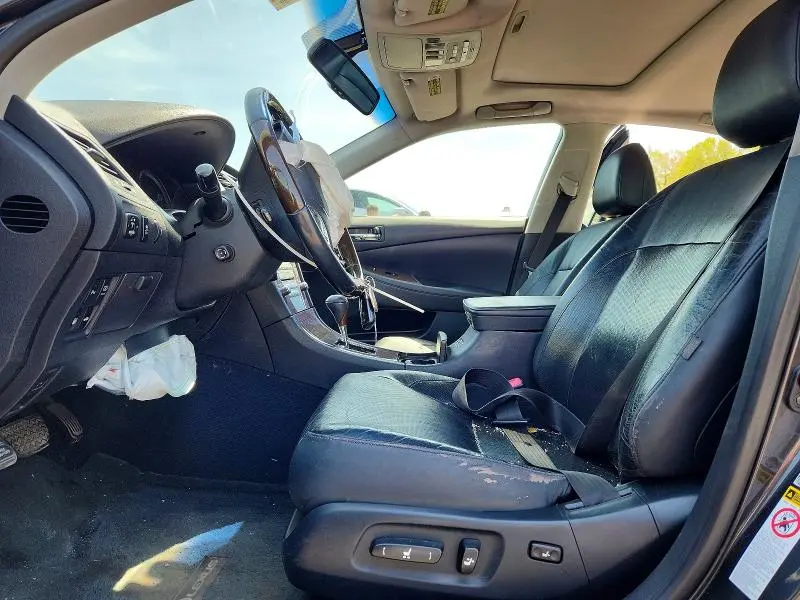 2011 LEXUS ES 350  