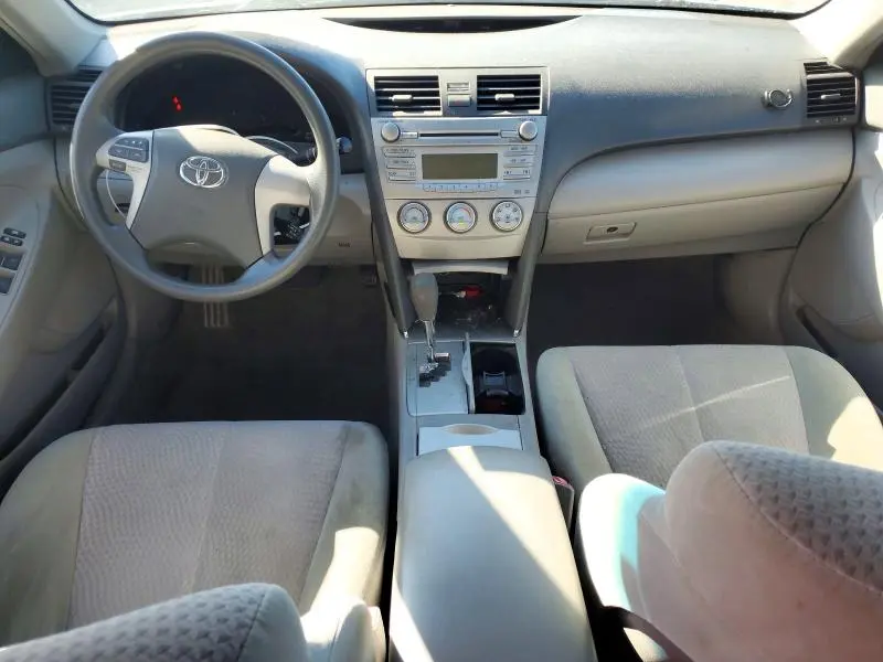 2011 TOYOTA CAMRY LE  
