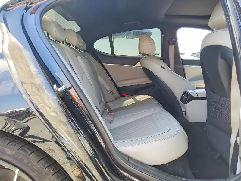 2022 GENESIS G70 2.0T  