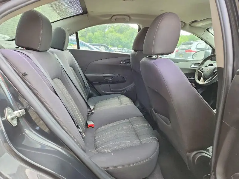 2014 CHEVROLET SONIC LT  