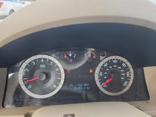 2011 FORD ESCAPE LIMITED  