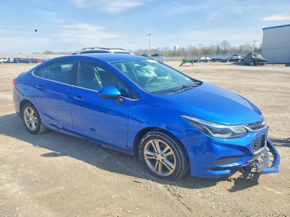 2016 CHEVROLET CRUZE LT  