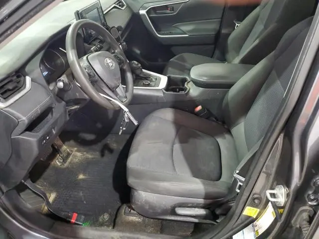 2022 TOYOTA RAV4 LE