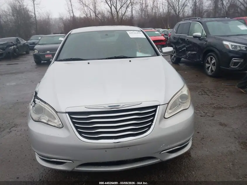 2011 CHRYSLER 200 TOURING