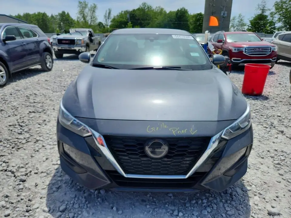 2022 NISSAN SENTRA SV  
