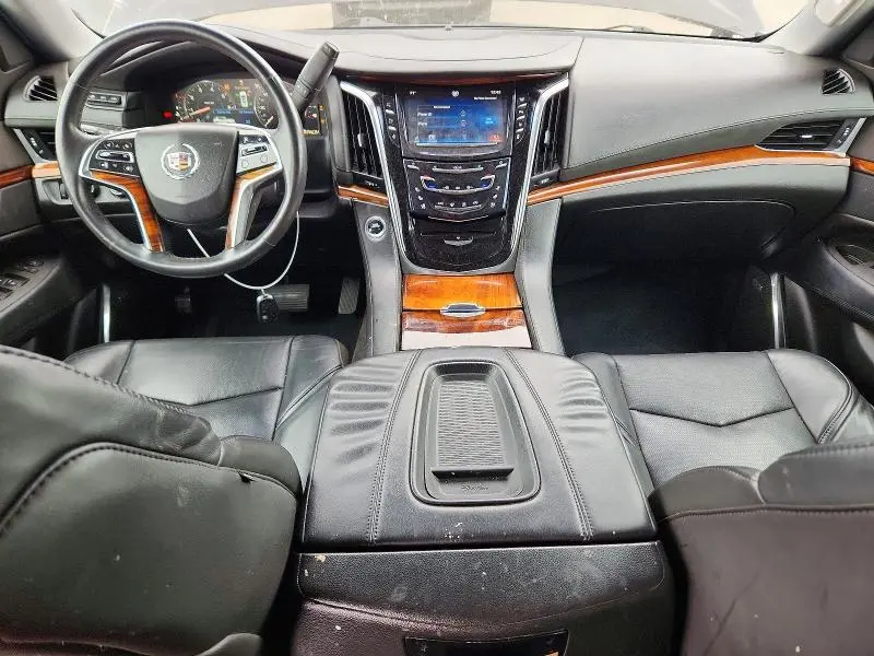 2015 CADILLAC ESCALADE LUXURY  