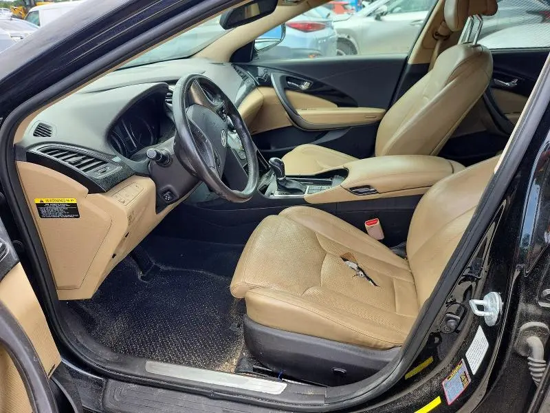 2013 HYUNDAI AZERA BASE  