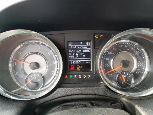 2013 CHRYSLER TOWN & COUNTRY TOURING  