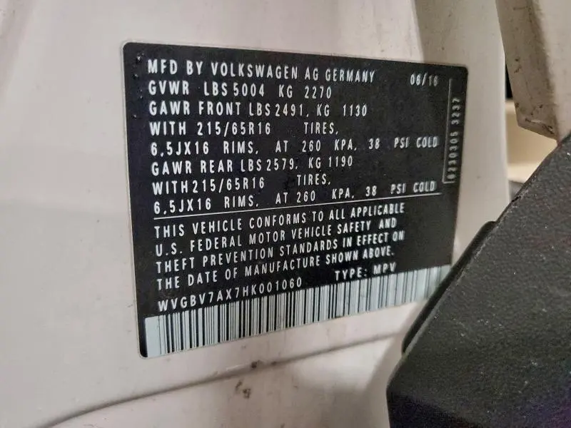 2017 VOLKSWAGEN TIGUAN S  