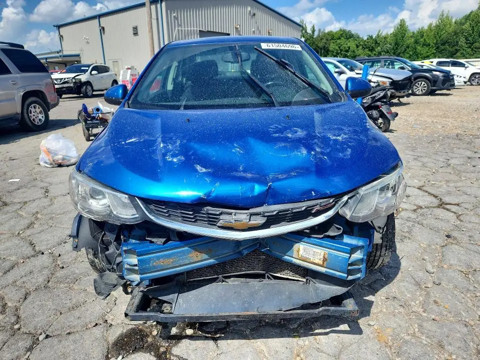 2017 CHEVROLET SONIC LT  