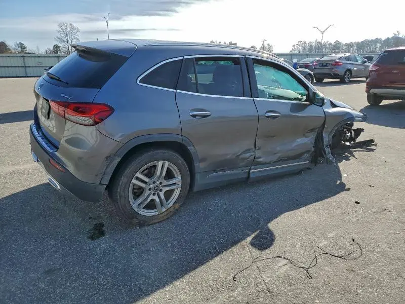 2021 MERCEDES-BENZ GLA 250 4MATIC  