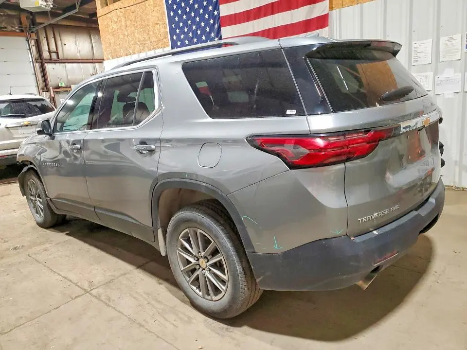 2023 CHEVROLET TRAVERSE LT  