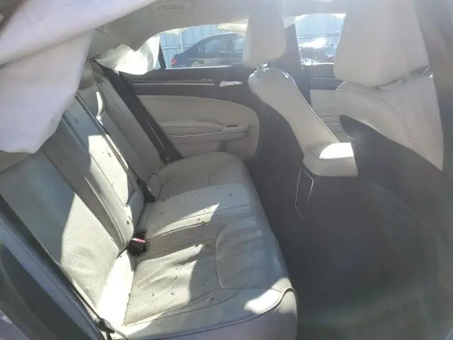 2016 CHRYSLER 300C 