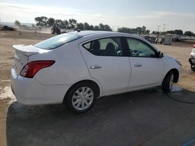 2019 NISSAN VERSA S  