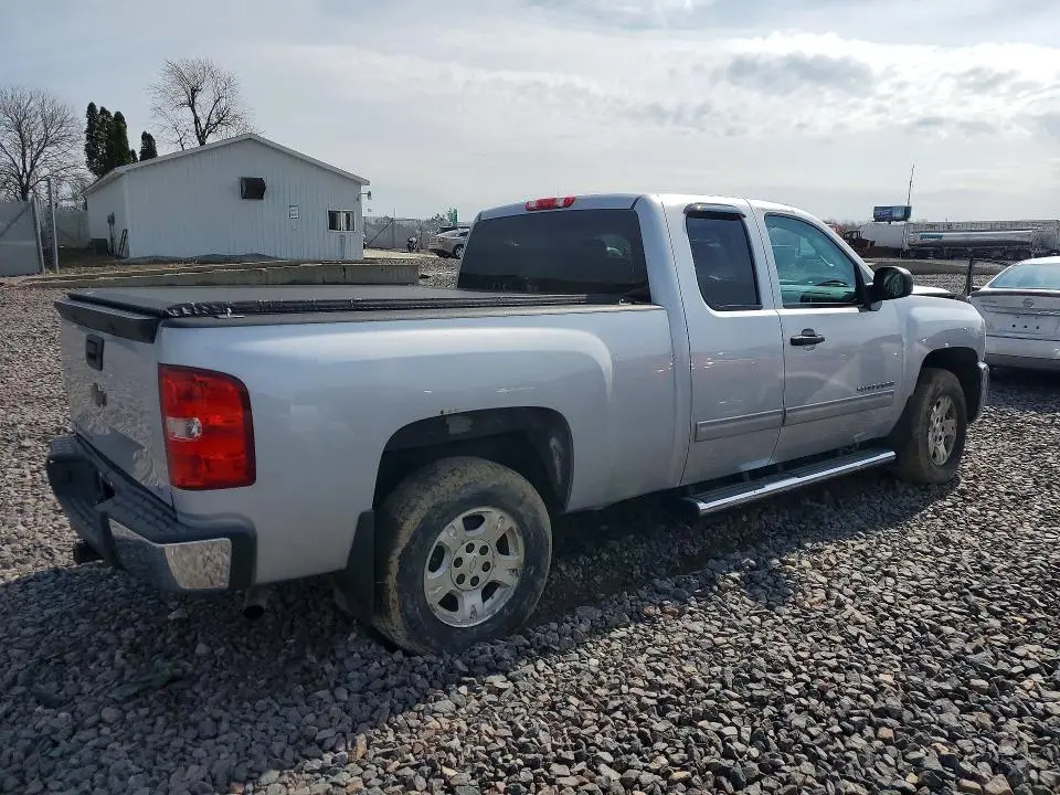 2013 CHEVROLET SILVERADO C1500 LT  