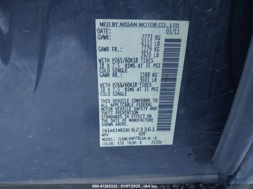 2011 NISSAN PATHFINDER LE