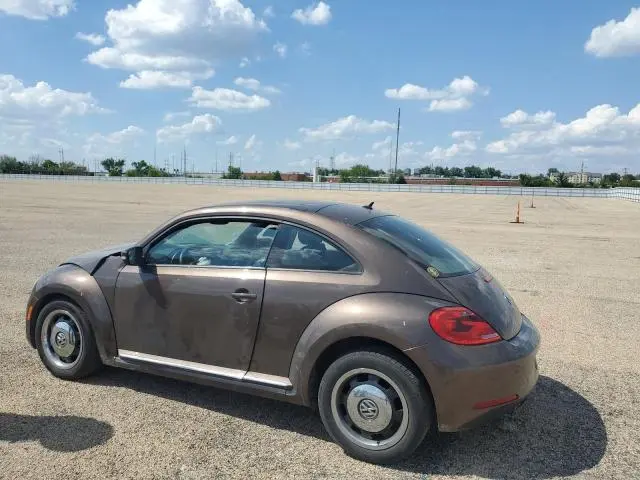 2012 VOLKSWAGEN BEETLE   