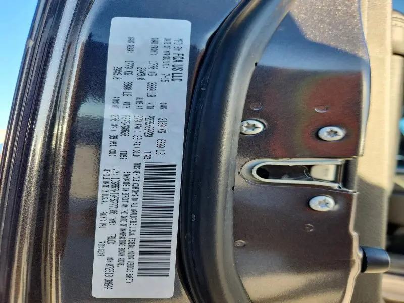 2015 RAM 1500 LARAMIE  