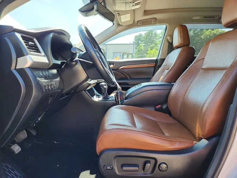 2018 TOYOTA HIGHLANDER LIMITED PLATINUM  