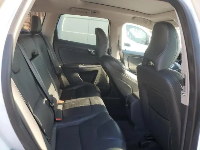 2017 VOLVO XC60 T5 DYNAMIC  