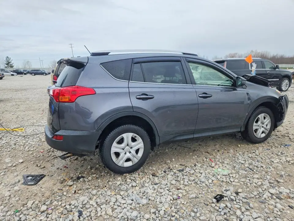 2013 TOYOTA RAV4 LE  