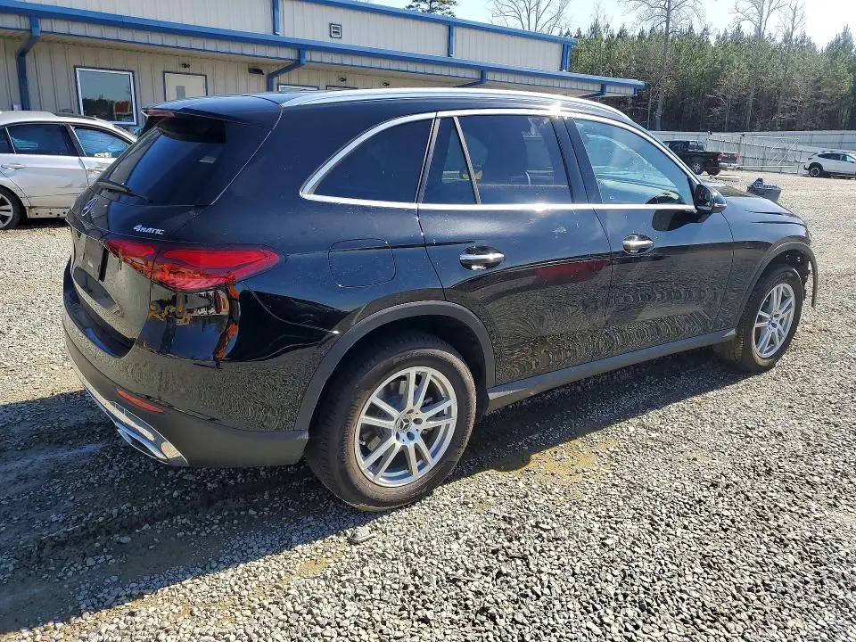 2023 MERCEDES-BENZ GLC 300 4MATIC  