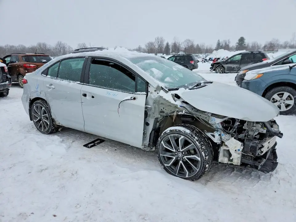2022 TOYOTA COROLLA SE  
