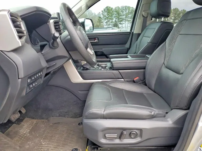 2023 TOYOTA TUNDRA CREWMAX LIMITED  