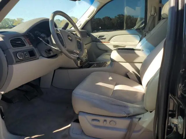 2010 CHEVROLET TAHOE C1500 LTZ  